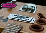 Valentino B. Projet Cigar Box Guitar